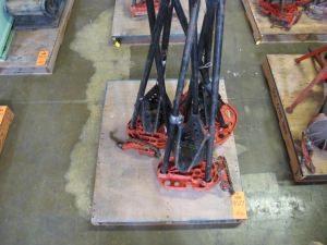 (3) RIDGID TRI-STANDS. LOADING & HANDLING FEE $15-4027